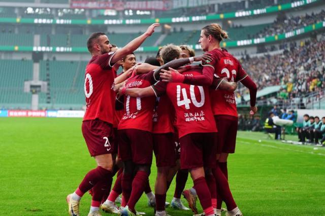 星空体育APP-【2025中超巡礼之河南】冲击前六！充足备战不容小觑