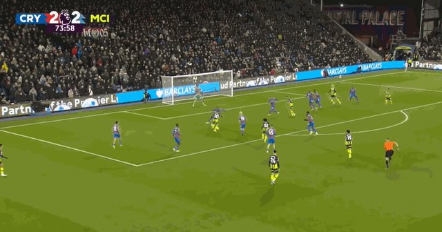 1733594960179007029.gif 萨维奥.gif